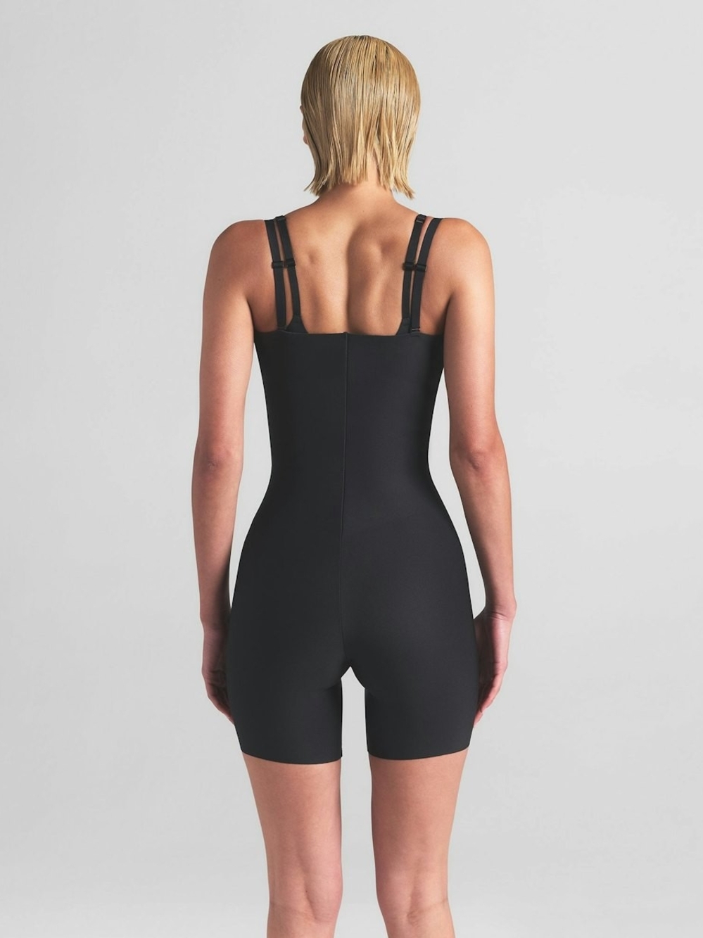 SKIMS BODY core sculpt open bust mid thigh bodysuit 2X - Picture 4 of 4